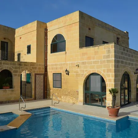 فيلة Jenkins Għarb