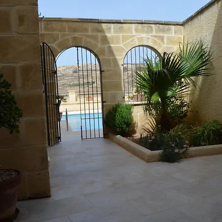 فيلة Jenkins Għarb