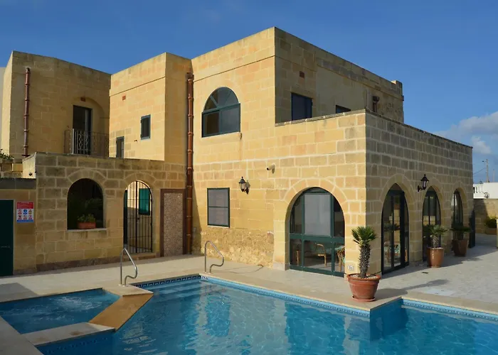 فيلة Jenkins Għarb